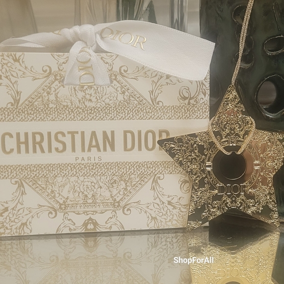 RARE DIOR 2023 Engraved Metal Gold Star Charm Christmas Ornament with dior paper - Picture 10 of 10
